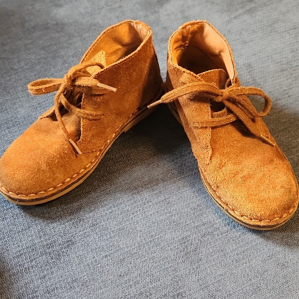 Ralph Lauren Tan Suede Kids Chukka Boots sz 10
